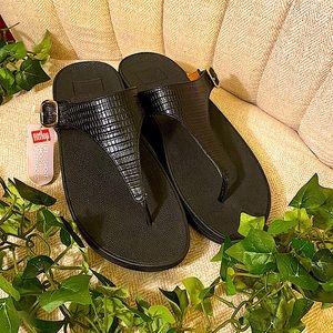 Woman’s “Fitflops” 🩴🏝